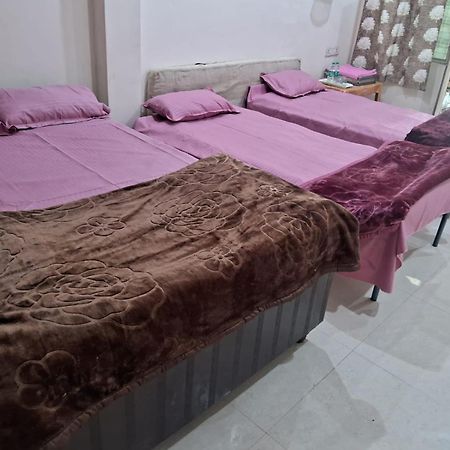 Sangam Vatika Home Stay Allāhābād Junction Екстериор снимка
